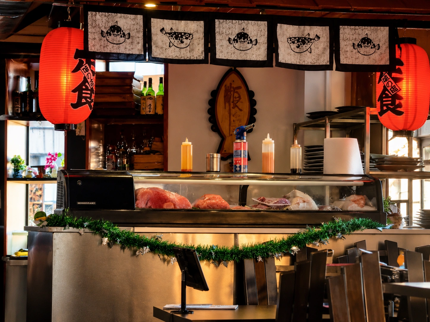 Sushi counter at Sakura Oeiras Palmeiras